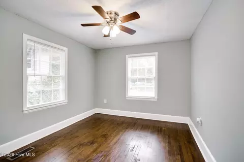 Bedroom - 129 Greene St, Augusta, GA 30901 photo 4 of 5