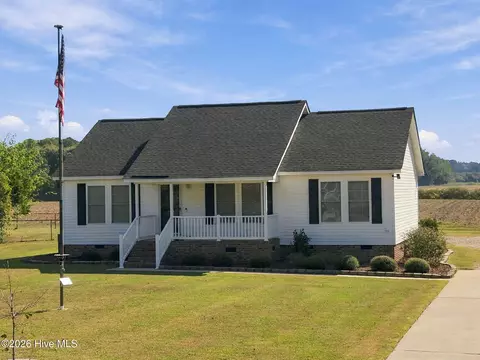 7551 Highway 903 S, La Grange, NC 28551