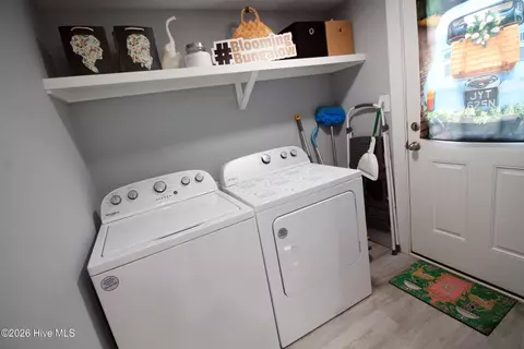 Other - 400 E 11th St, Washington, NC 27889 photo 5 of 11