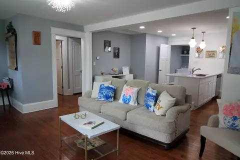 Other - 400 E 11th St, Washington, NC 27889 photo 3 of 11