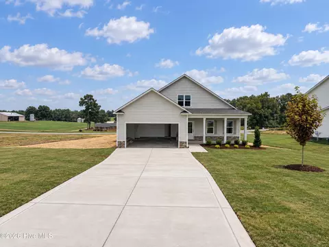 14 Silver Ct, Smithfield, NC 27577