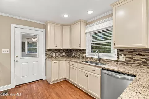 Kitchen - 355 N Currant St, Pinebluff, NC 28373 photo 2 of 3