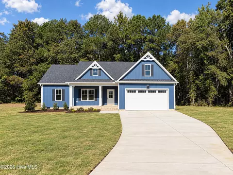 74 Clio Ct, Selma, NC 27576