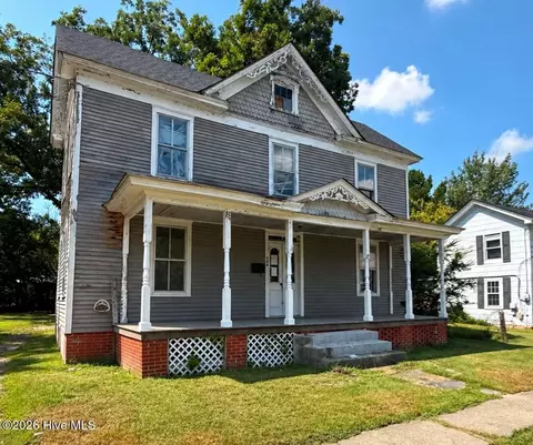 307 E Broad St, Elizabeth City, NC 27909