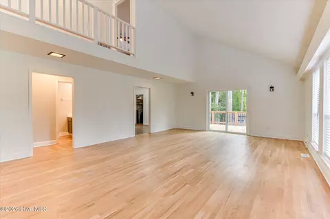 Living - 3323 Quaker Spring Rd, Augusta, GA 30907 photo 3 of 5
