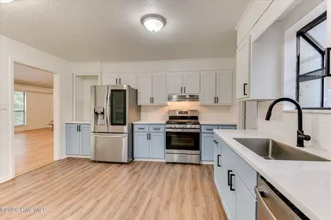 Kitchen - 3323 Quaker Spring Rd, Augusta, GA 30907 photo 4 of 6