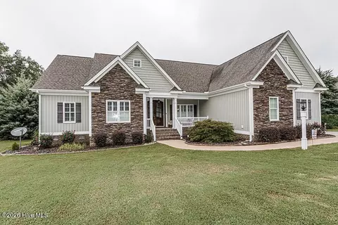 4766 Joyner Rd, Elm City, NC 27822