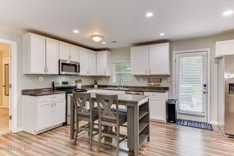 Kitchen - 1936 Kratha Dr, Augusta, GA 30906 photo 3 of 6