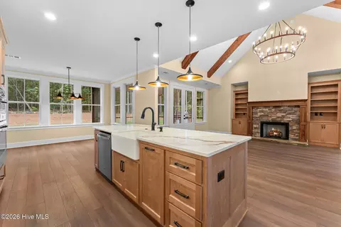 Kitchen - 112 Crescent Dr, Mccormick, SC 29835 photo 3 of 4