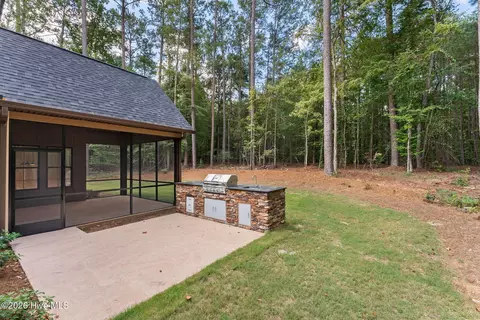 Exterior - 112 Crescent Dr, Mccormick, SC 29835 photo 7 of 7