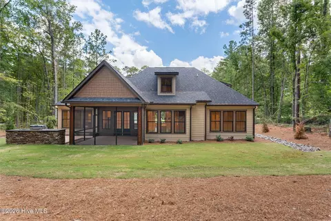 Exterior - 112 Crescent Dr, Mccormick, SC 29835 photo 6 of 7