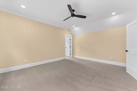 Bedroom - 112 Crescent Dr, Mccormick, SC 29835 photo 8 of 9