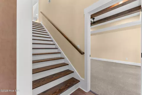 Entry Way - 112 Crescent Dr, Mccormick, SC 29835 photo 6 of 6