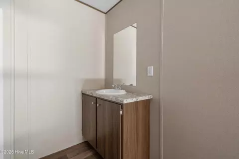 Bath - 580 S Windward Dr SW, Supply, NC 28462 photo 1 of 3