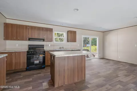 Kitchen - 580 S Windward Dr SW, Supply, NC 28462 photo 2 of 2