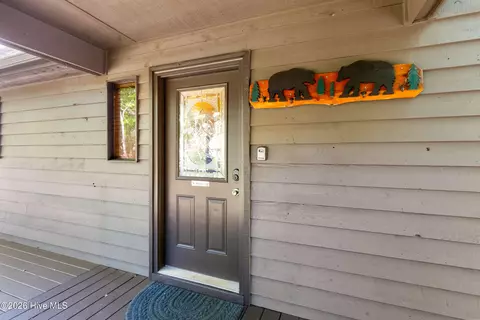 Exterior - 660 Buck Ridge Dr, Murphy, NC 28906 photo 2 of 15