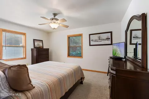 Bedroom - 660 Buck Ridge Dr, Murphy, NC 28906 photo 1 of 8