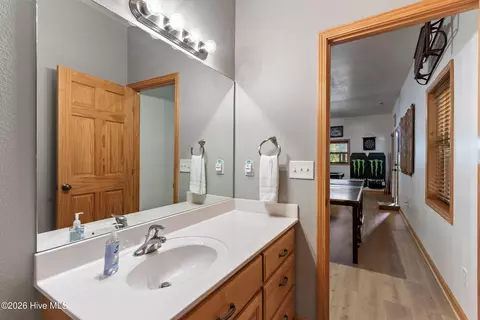 Bath - 660 Buck Ridge Dr, Murphy, NC 28906 photo 7 of 7