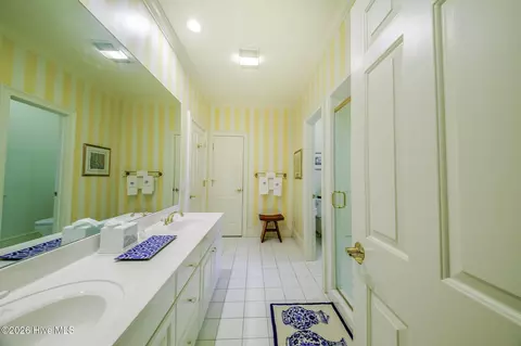 Bath - 65 Abbottsford Dr, Pinehurst, NC 28374 photo 4 of 6