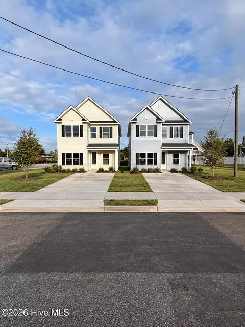 1118 N 7th St, Wilmington, NC 28401