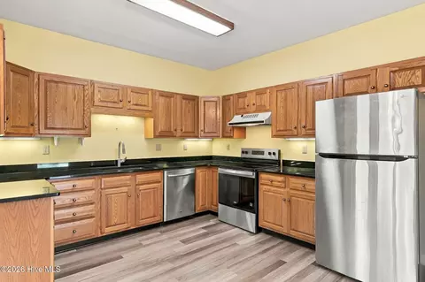 Kitchen - 140 Safford Dr, Pinehurst, NC 28374 photo 1 of 3