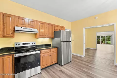 Kitchen - 140 Safford Dr, Pinehurst, NC 28374 photo 2 of 3