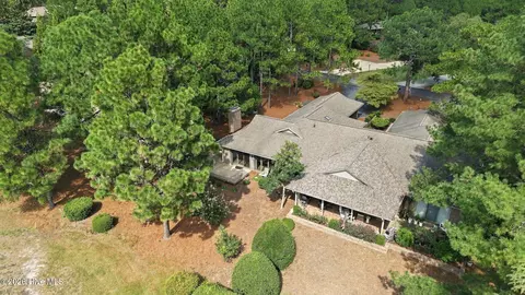 Exterior - 140 Safford Dr, Pinehurst, NC 28374 photo 14 of 15