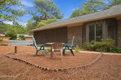Exterior - 140 Safford Dr, Pinehurst, NC 28374 photo 7 of 15