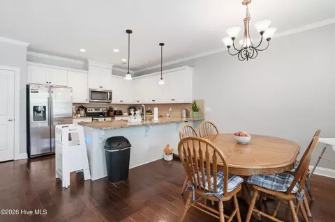 Dining - 1001 Glenhaven Dr, Evans, GA 30809 photo 2 of 3