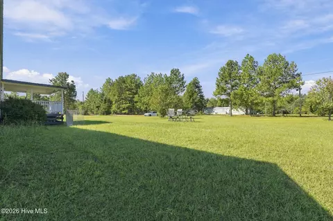 Exterior - 135 Meadow Ln, Hamlet, NC 28345 photo 5 of 10