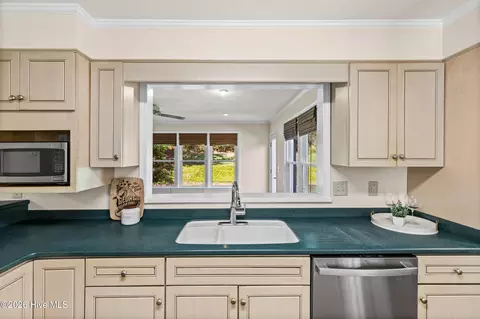 Kitchen - 233 Chatham Rd, Augusta, GA 30907 photo 6 of 6