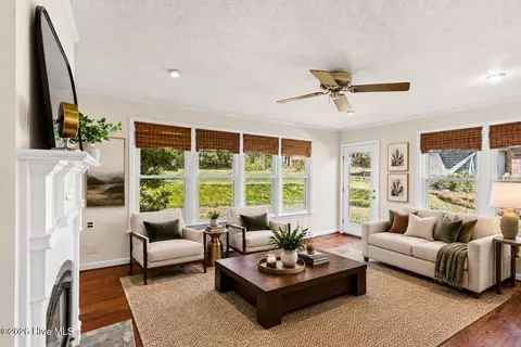 Living - 233 Chatham Rd, Augusta, GA 30907 photo 1 of 8