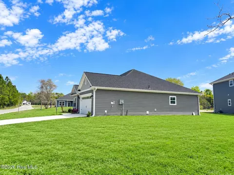 Exterior - 2105 Sandbrook Loop, Leland, NC 28451 photo 2 of 3