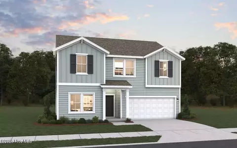 206 Hamlet Ct, Richlands, NC 28574