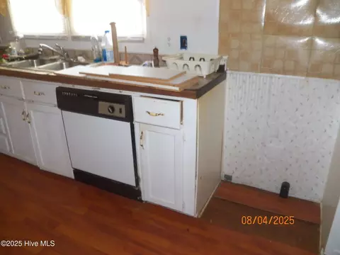 120 E Fairview Dr, Murfreesboro, NC 27855 photo 7