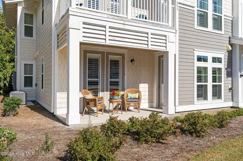 2537 St James Dr SE #901, Southport, NC 28461