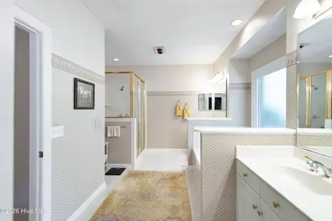 Bath - 29 Abbottsford Dr, Pinehurst, NC 28374 photo 3 of 6