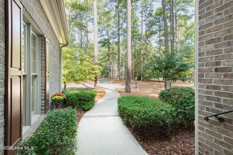 Exterior - 29 Abbottsford Dr, Pinehurst, NC 28374 photo 4 of 21