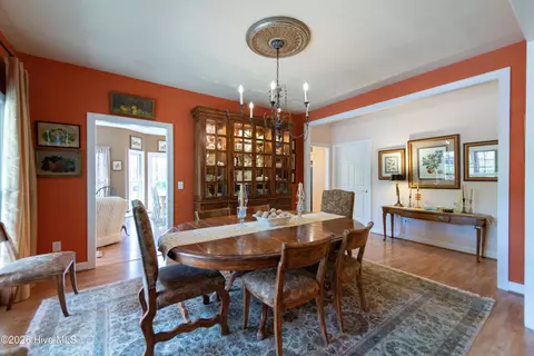 Dining - 29 Abbottsford Dr, Pinehurst, NC 28374 photo 2 of 3