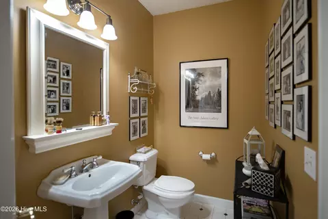 Bath - 29 Abbottsford Dr, Pinehurst, NC 28374 photo 1 of 6