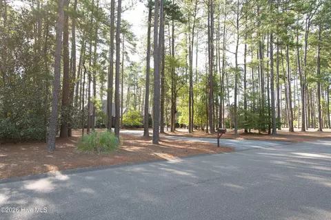 Exterior - 29 Abbottsford Dr, Pinehurst, NC 28374 photo 16 of 21