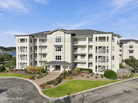 150 Lands End Ct #A42, Morehead City, NC 28557