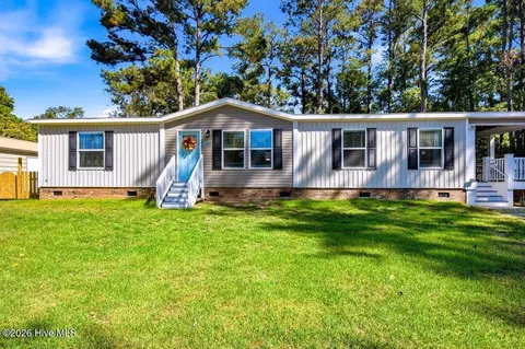 3459 Lakeview Dr SW, Supply, NC 28462