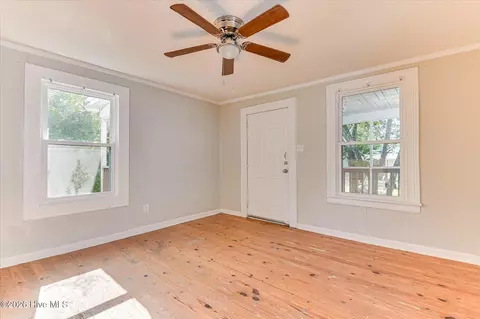 Living - 2007 Clark St, Augusta, GA 30904 photo 1 of 4
