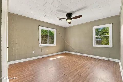 Bedroom - 263 Youngs Rd, Vass, NC 28394 photo 2 of 5