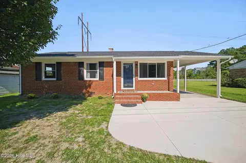1716 Lexington Dr, Elizabeth City, NC 27909