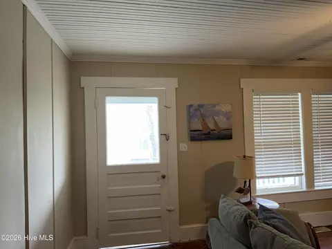 Entry Way - 110 Morris Dr, Atlantic, NC 28511 photo 1 of 3
