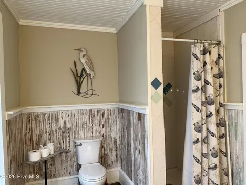 Bath - 110 Morris Dr, Atlantic, NC 28511 photo 2 of 2
