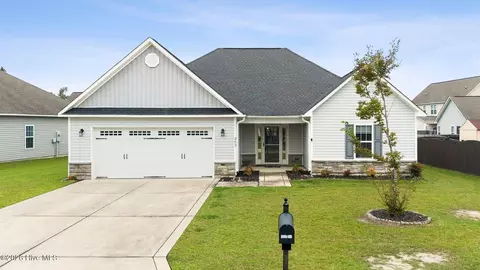 202 Messenger Ct, Jacksonville, NC 28546