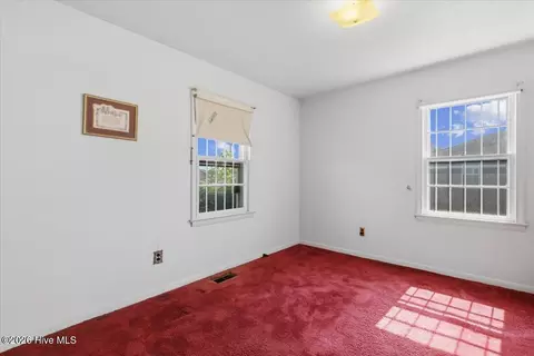 Bedroom - 1719 Lipscomb Rd E, Wilson, NC 27893 photo 6 of 7